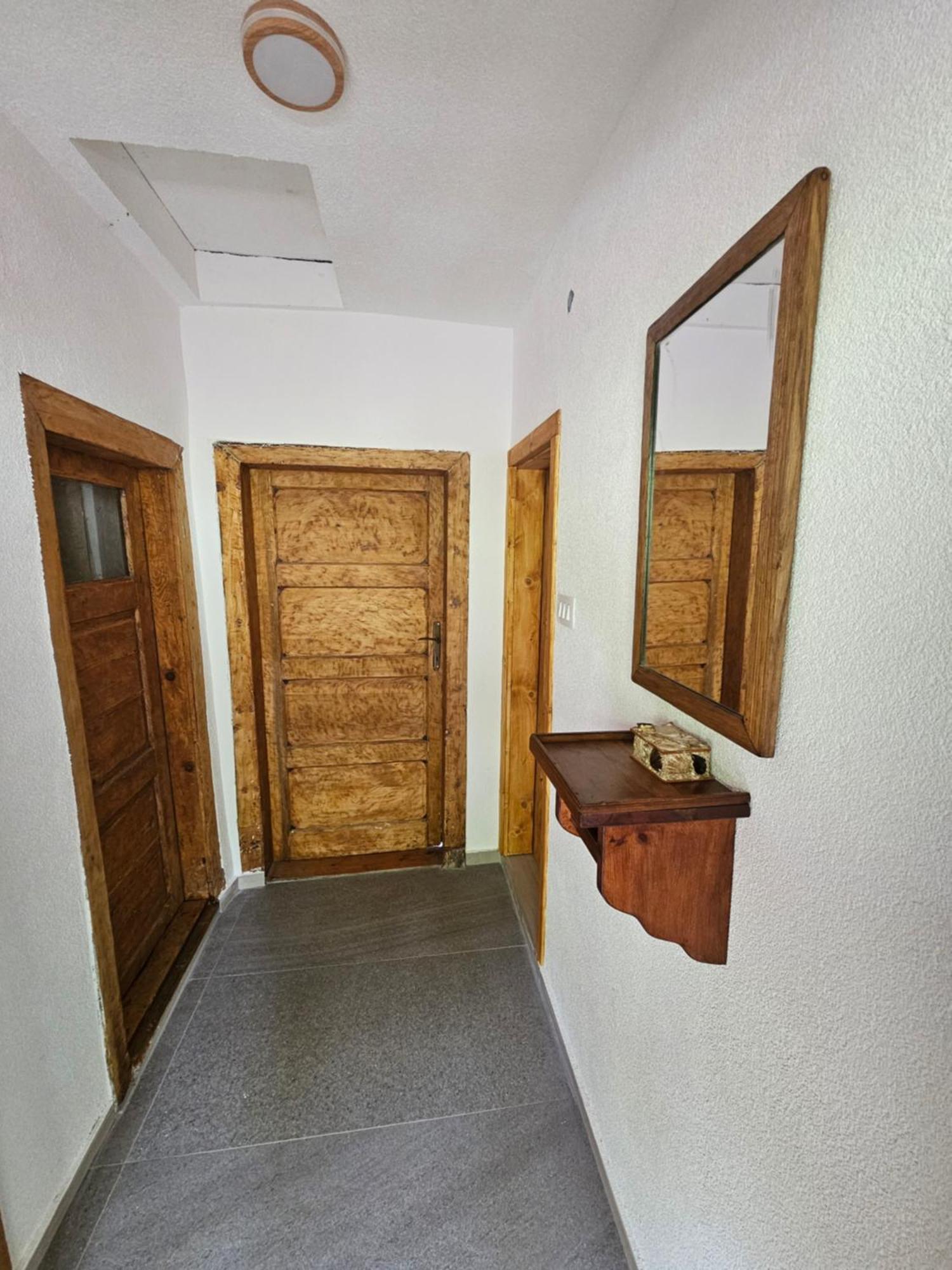 Traditional House Srna 모이코바츠 외부 사진