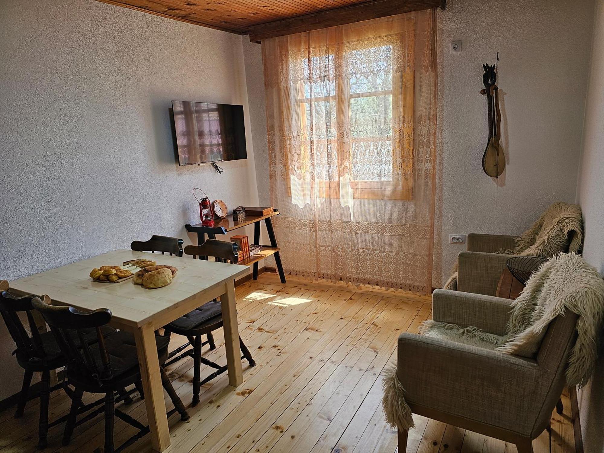 Traditional House Srna 모이코바츠 외부 사진