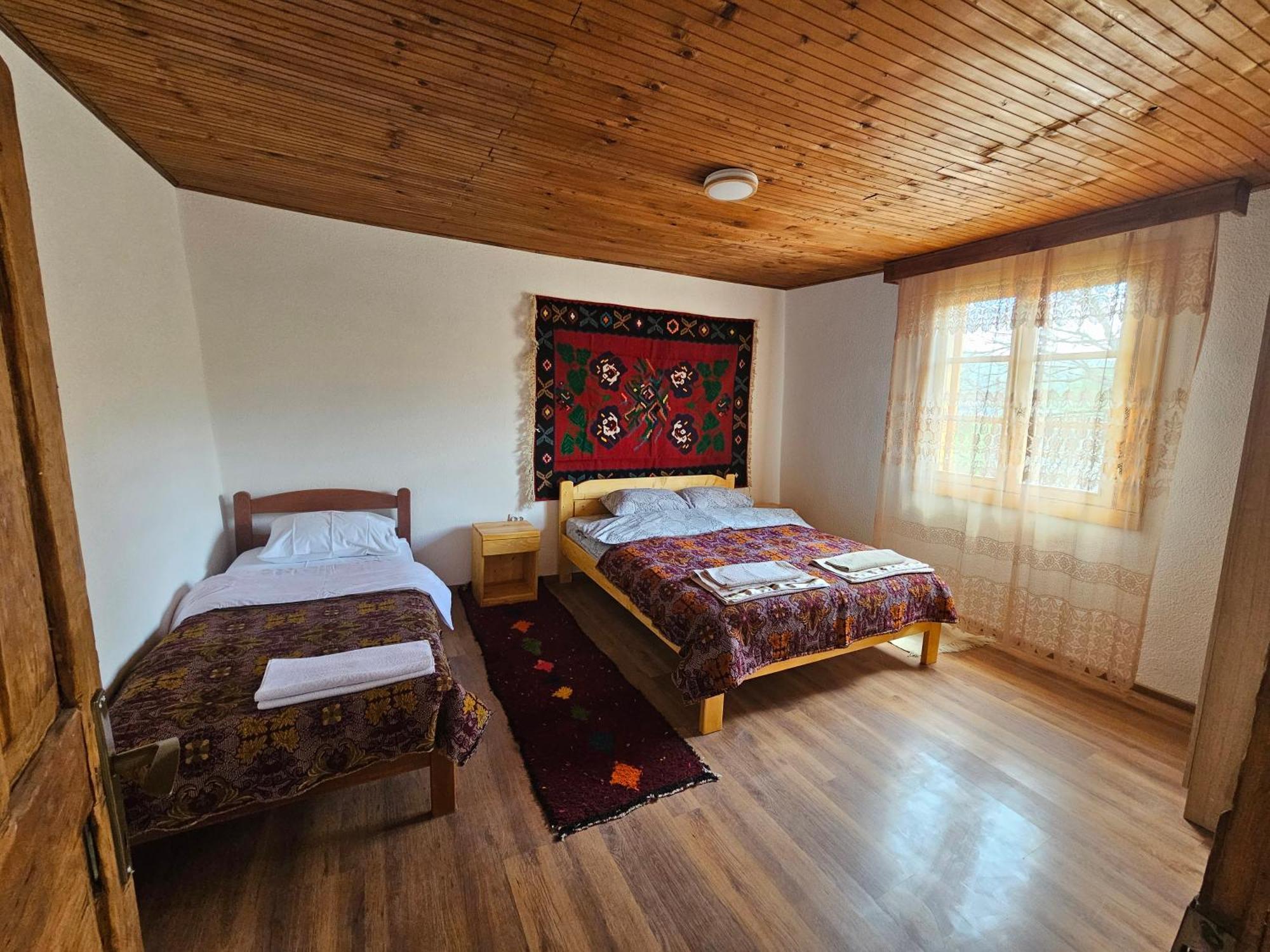 Traditional House Srna 모이코바츠 외부 사진