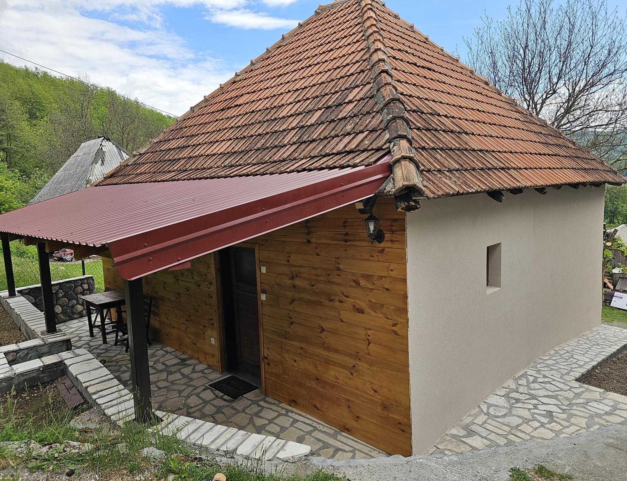 Traditional House Srna 모이코바츠 외부 사진